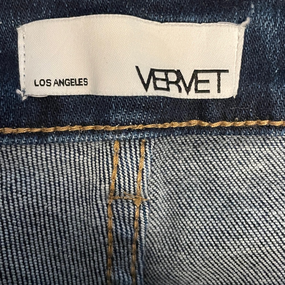 Vervet Dark Wash Size 18 5 Pocket Jean Raw Hem Ankle No Stains or Flaws - Picture 7 of 8